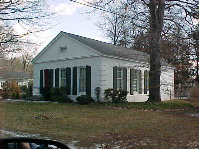 Building photograph for 316 MAIN STREET